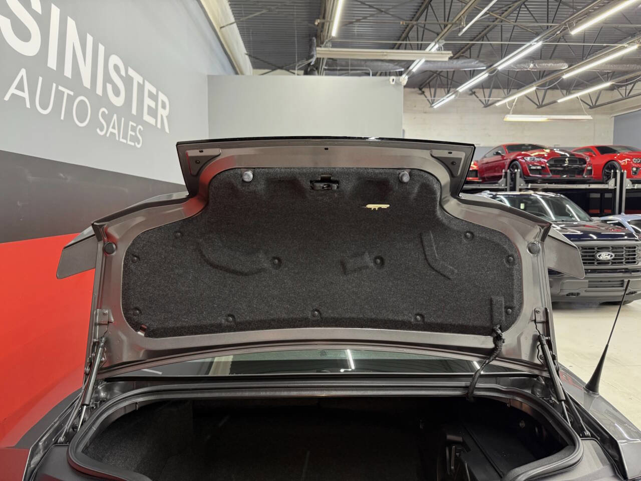 Used 2013 Ford Mustang Shelby GT500 RWD image 26