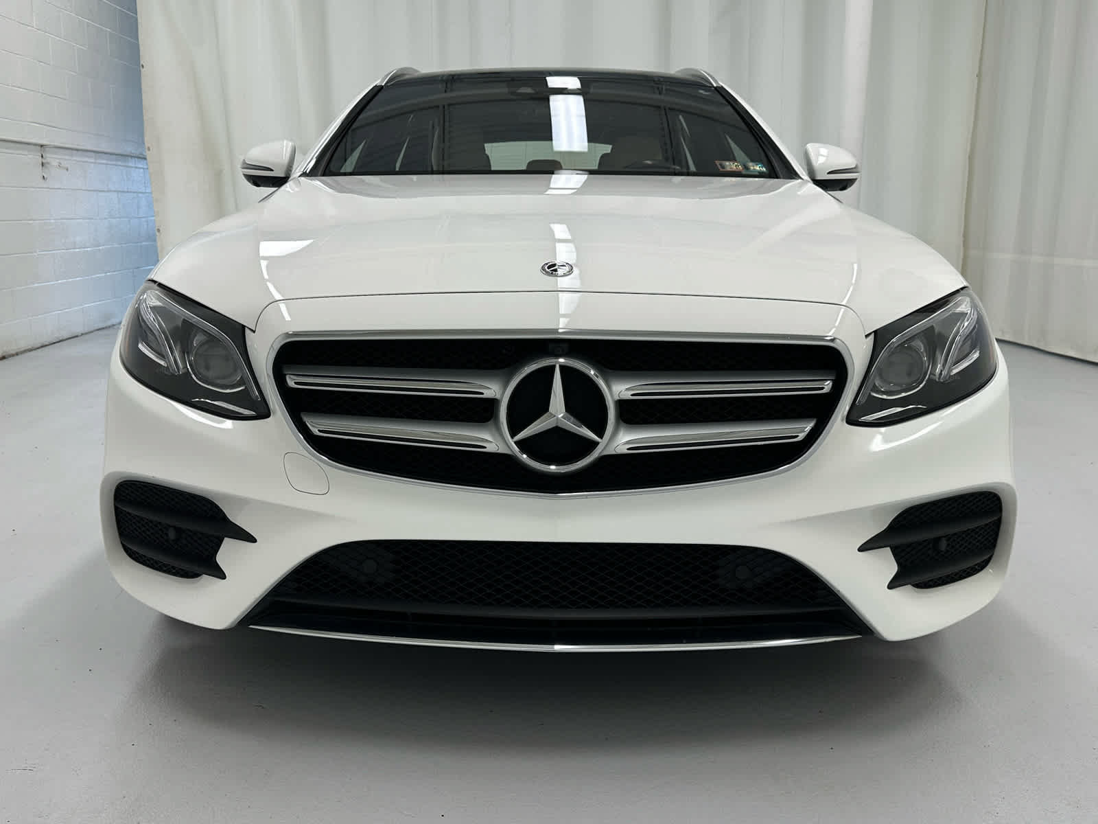Used 2019 Mercedes-Benz E 450 4MATIC Wagon image 5