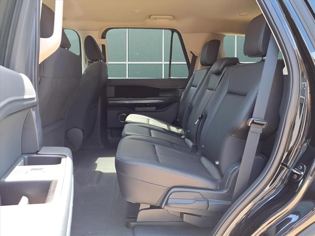 New 2024 Ford Expedition XL image 21