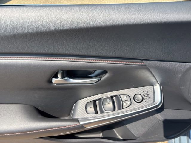 New 2025 Nissan Sentra SR image 11