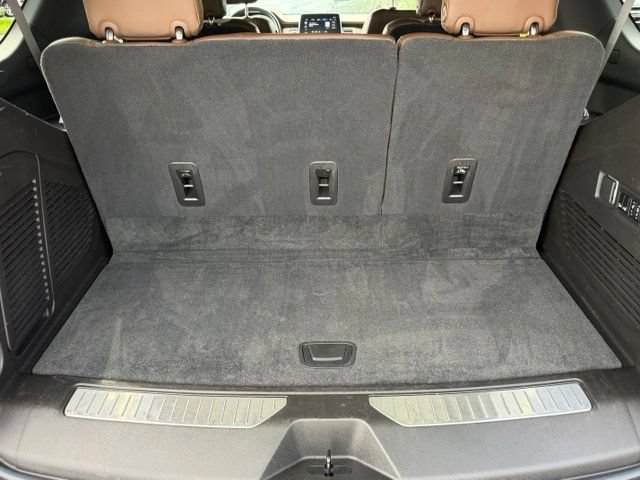 Used 2021 Chevrolet Tahoe High Country RWD image 18