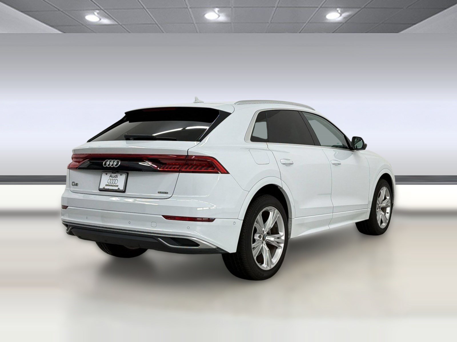 Used 2022 Audi Q8 Prestige w/ Prestige Package AWD/4WD image 9