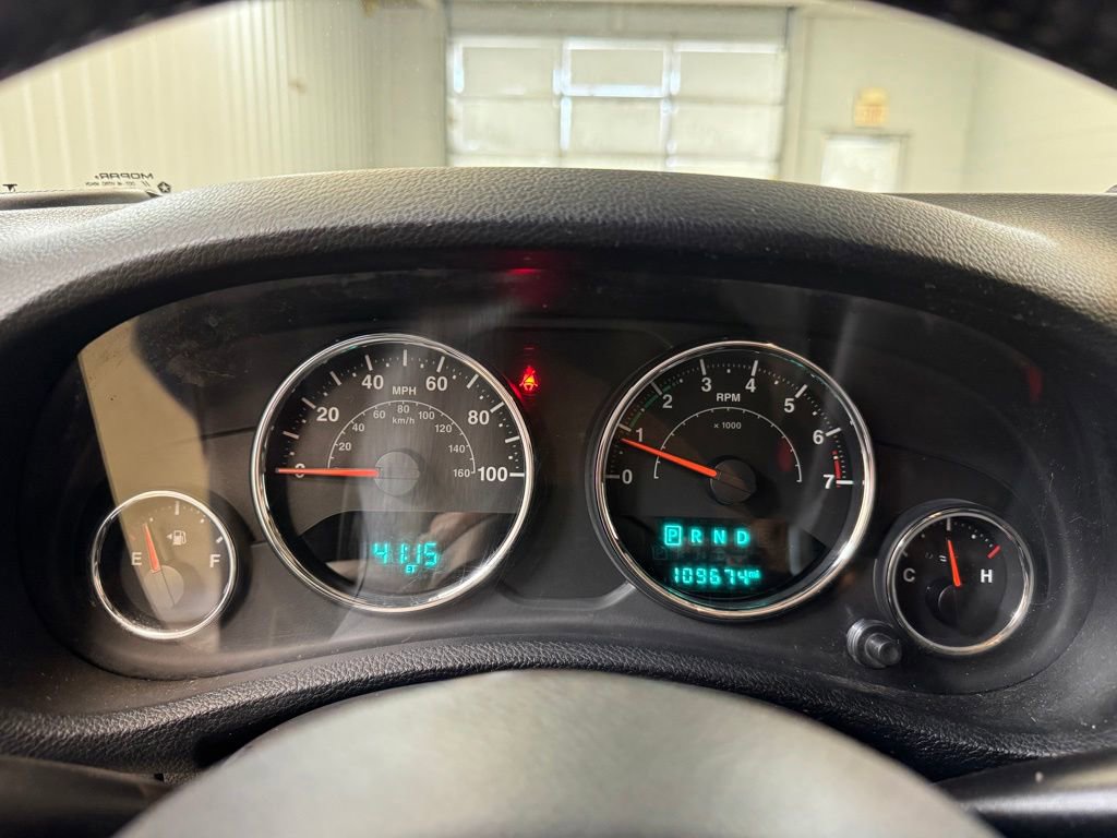 Used 2018 Jeep Wrangler Sahara AWD/4WD image 20
