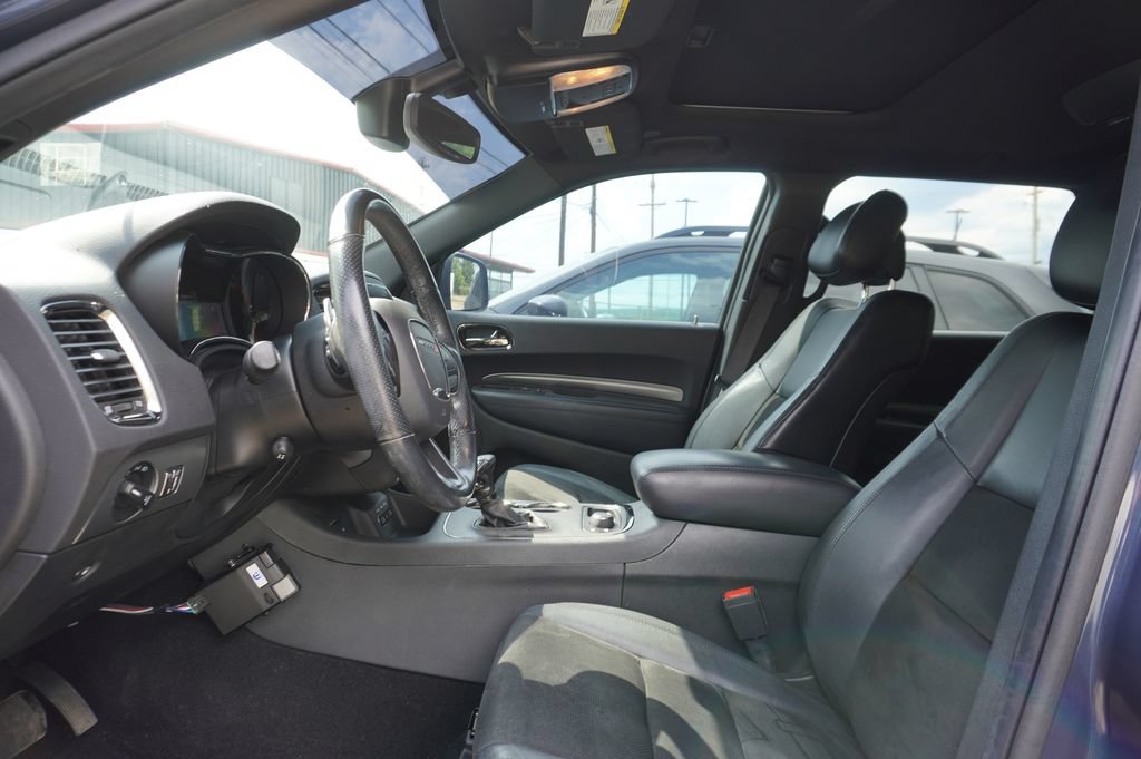 Used 2019 Dodge Durango R/T w/ Blacktop Package AWD/4WD image 2