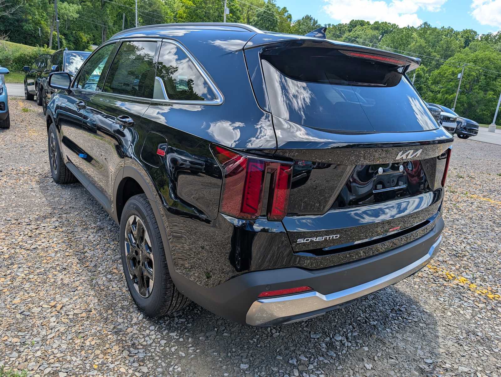 New 2026 Kia Sorento S AWD/4WD image 9