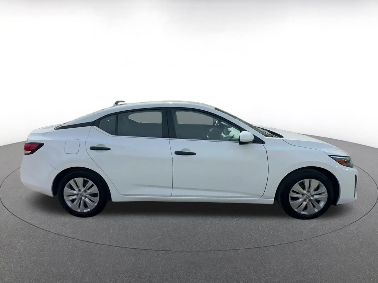 Used 2025 Nissan Sentra S FWD image 15