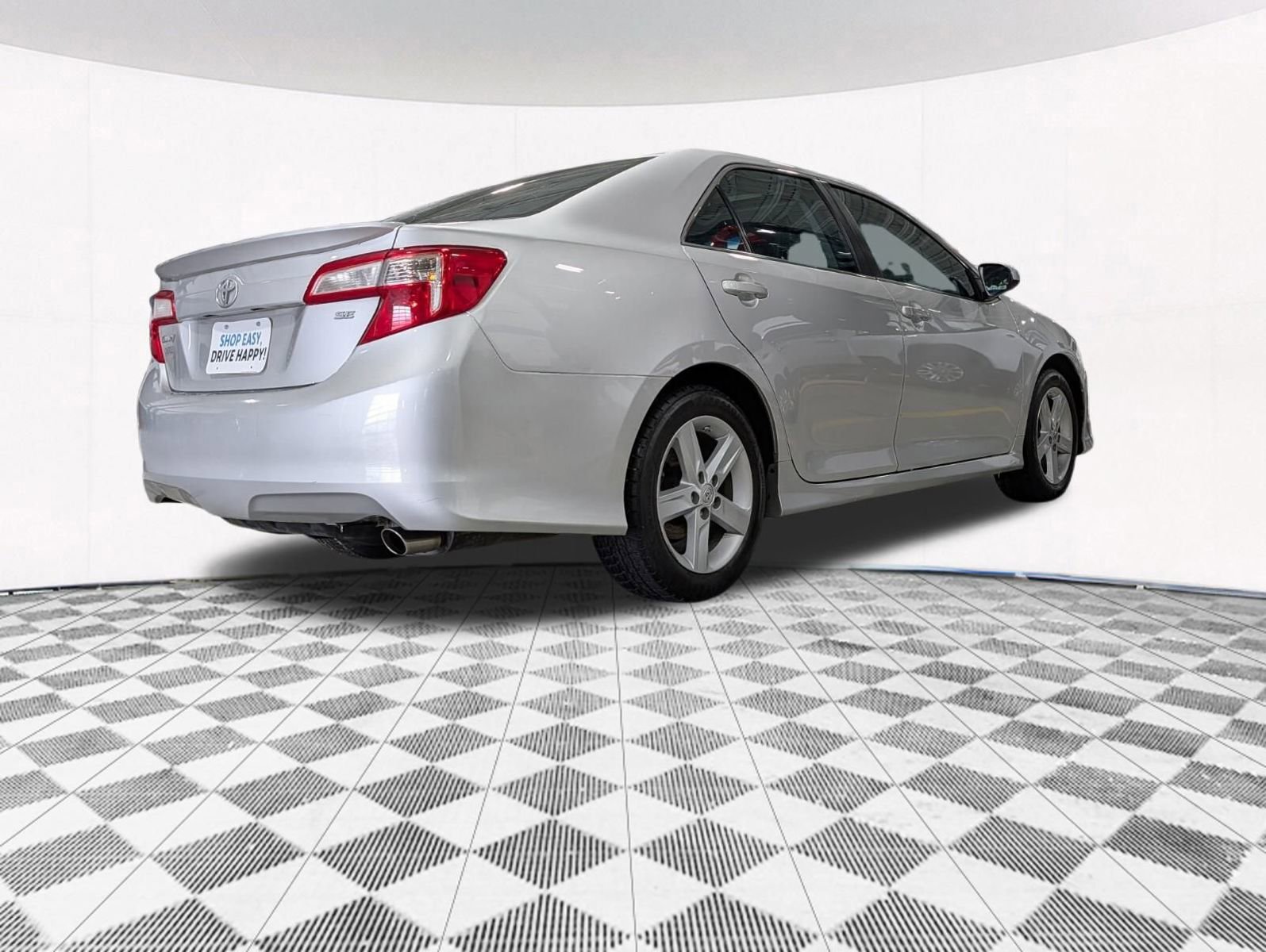 Used 2013 Toyota Camry SE image 8