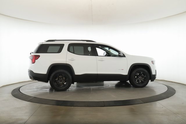 Used 2023 GMC Acadia AT4 image 6