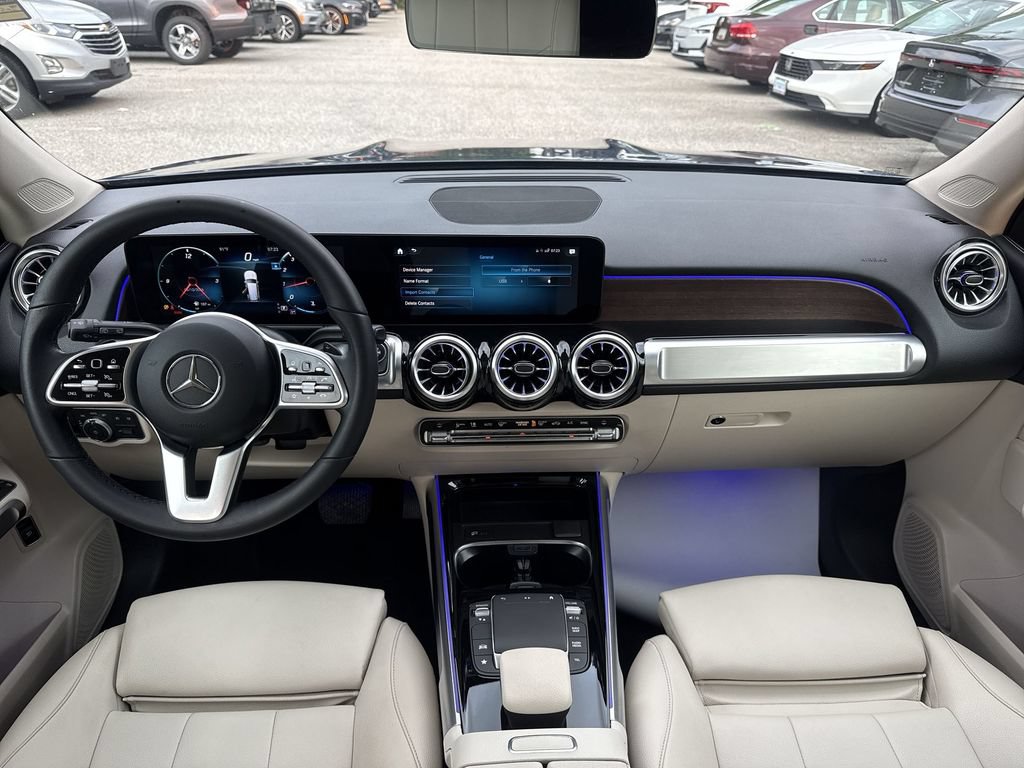 Used 2022 Mercedes-Benz GLB 250 4MATIC w/ Premium Package Lite image 23
