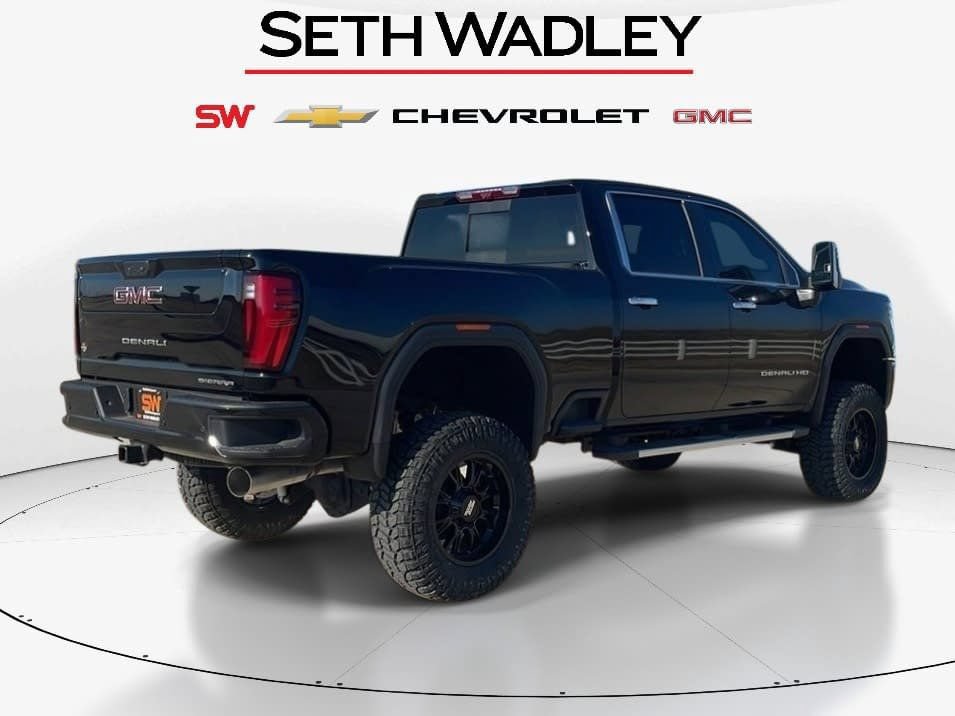 New 2025 GMC Sierra 2500 Denali w/ Denali Reserve Package AWD/4WD image 7