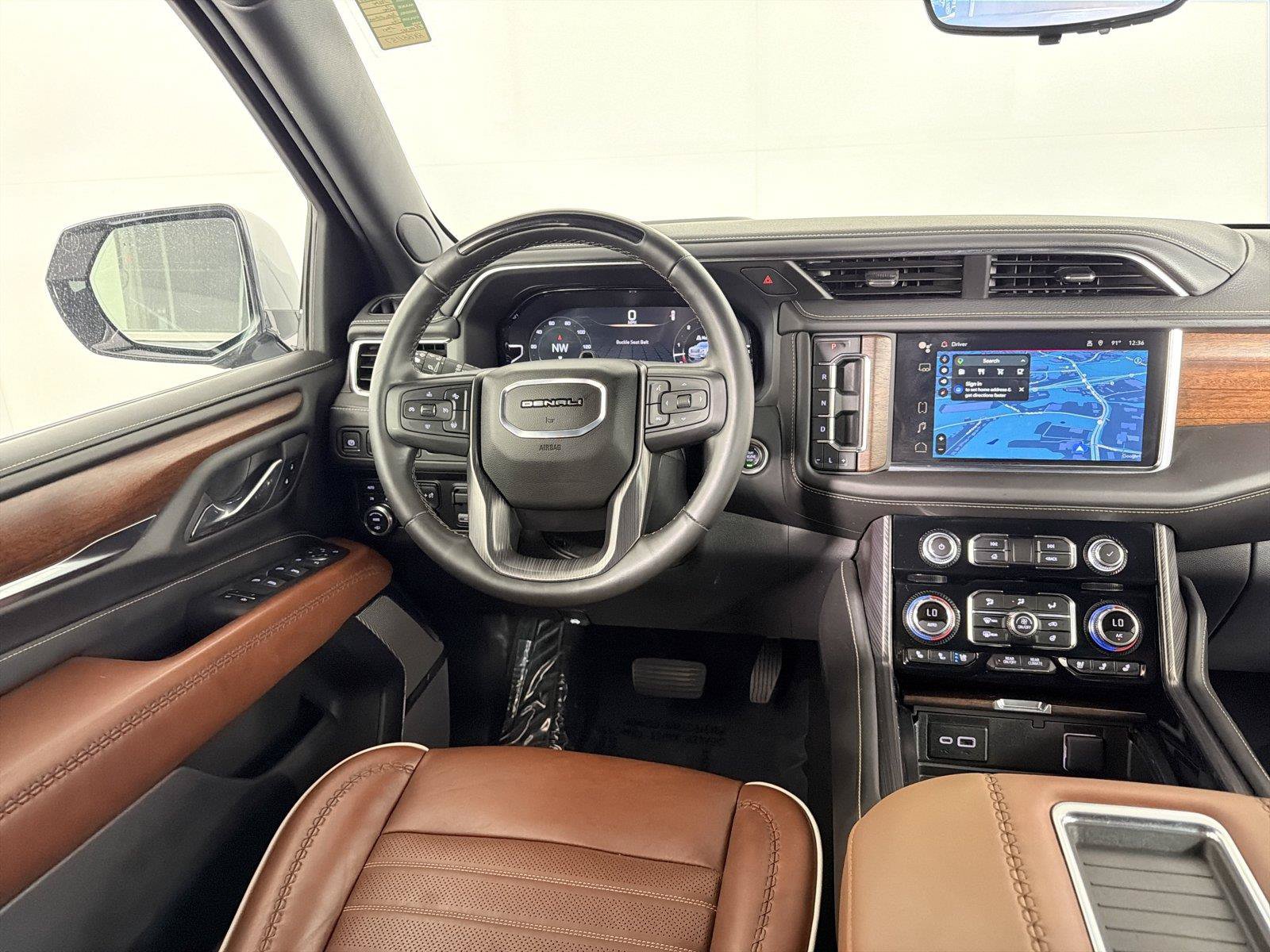 Certified 2024 GMC Yukon Denali Ultimate AWD/4WD image 24