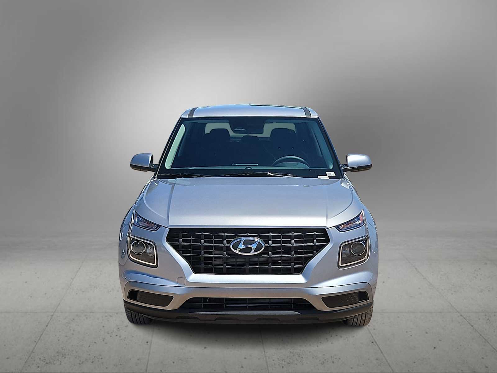 Certified 2026 Hyundai Venue SE FWD image 3