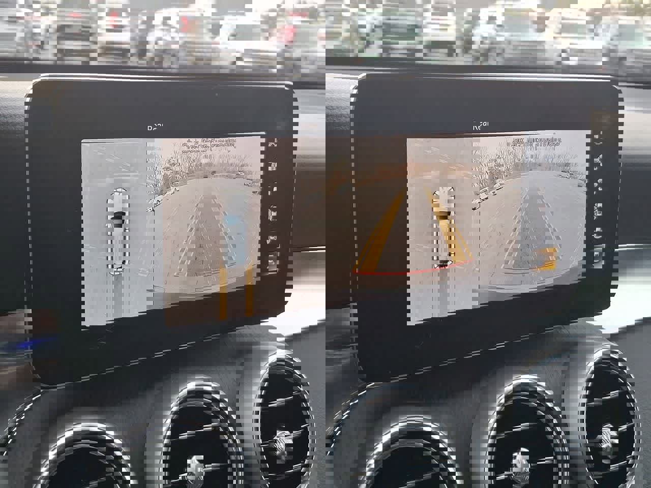 Used 2022 Mercedes-Benz GLC 300 4MATIC image 21