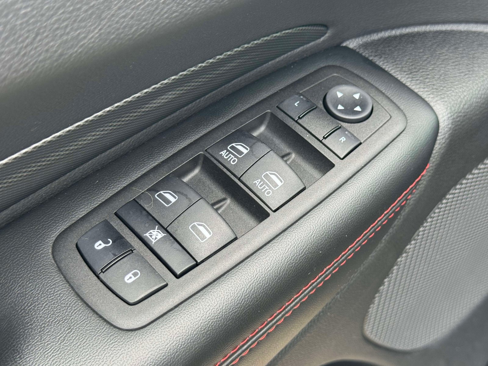Used 2023 Dodge Durango GT AWD/4WD image 17