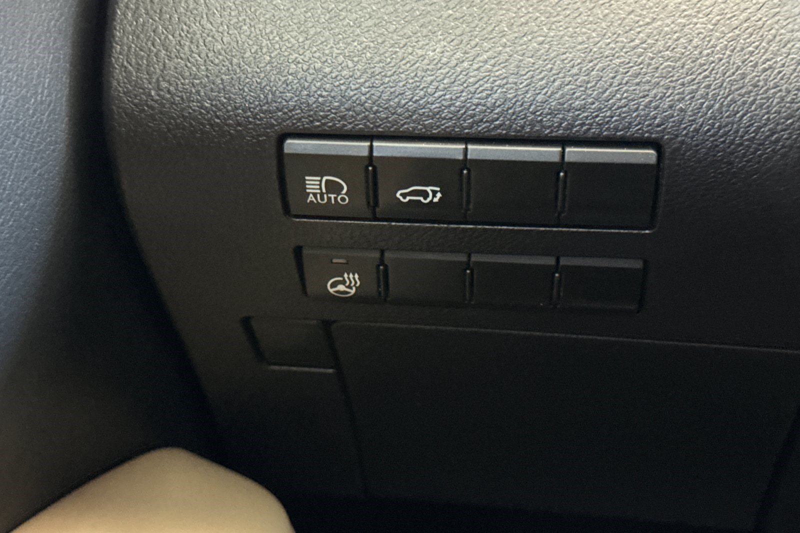 Certified 2022 Lexus RX 350 FWD w/ Premium Package image 36