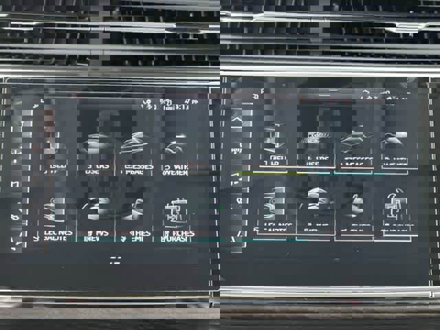 Used 2023 Audi Q8 Premium Plus w/ Premium Plus Package image 14