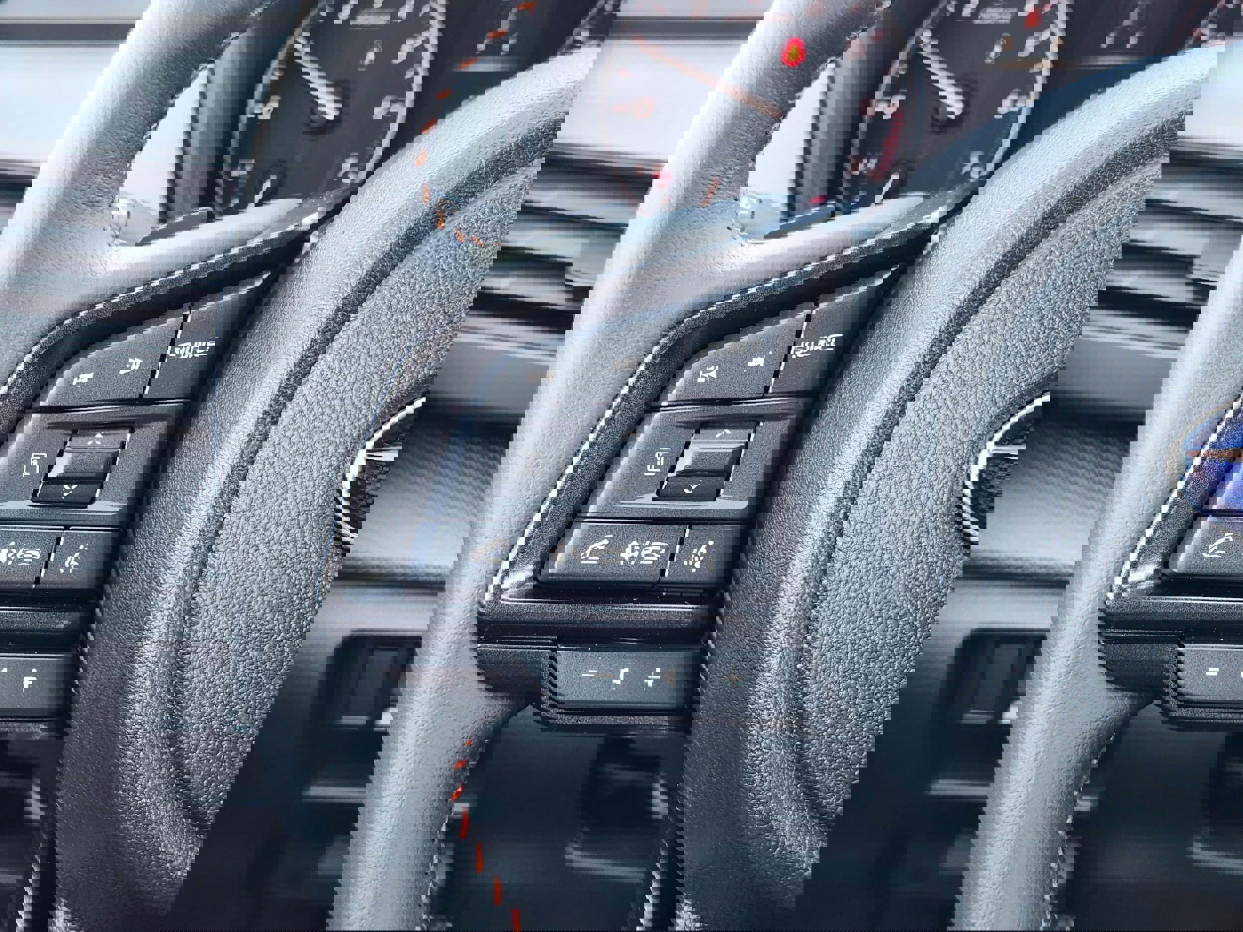 New 2025 Subaru Crosstrek 2.5i Limited w/ Popular Package #4A image 16