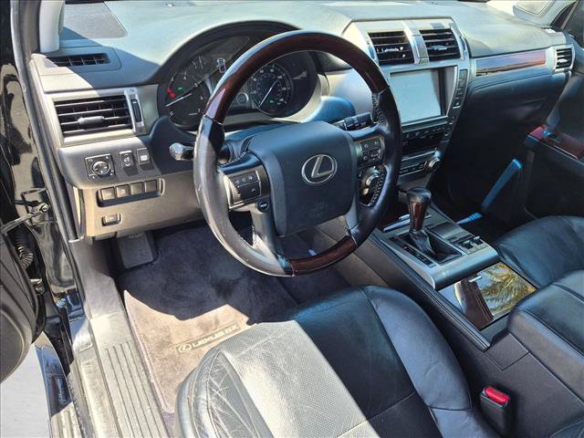 Used 2019 Lexus GX 460 Premium AWD/4WD image 9