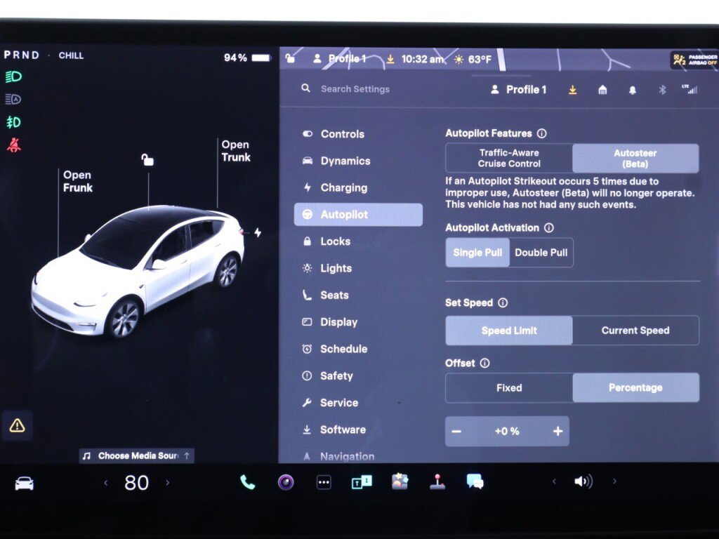 Used 2021 Tesla Model Y Long Range AWD/4WD image 22