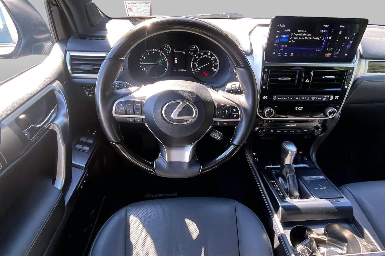 Used 2023 Lexus GX 460 Premium w/ Premium Package AWD/4WD image 6