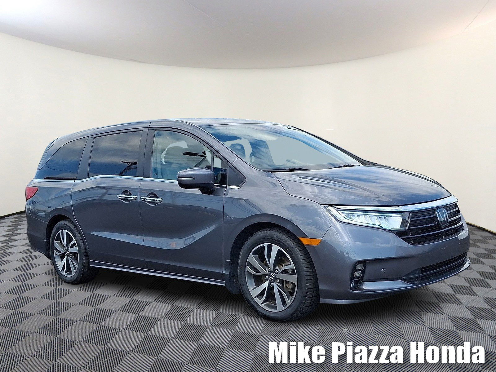 Used 2023 Honda Odyssey Touring
