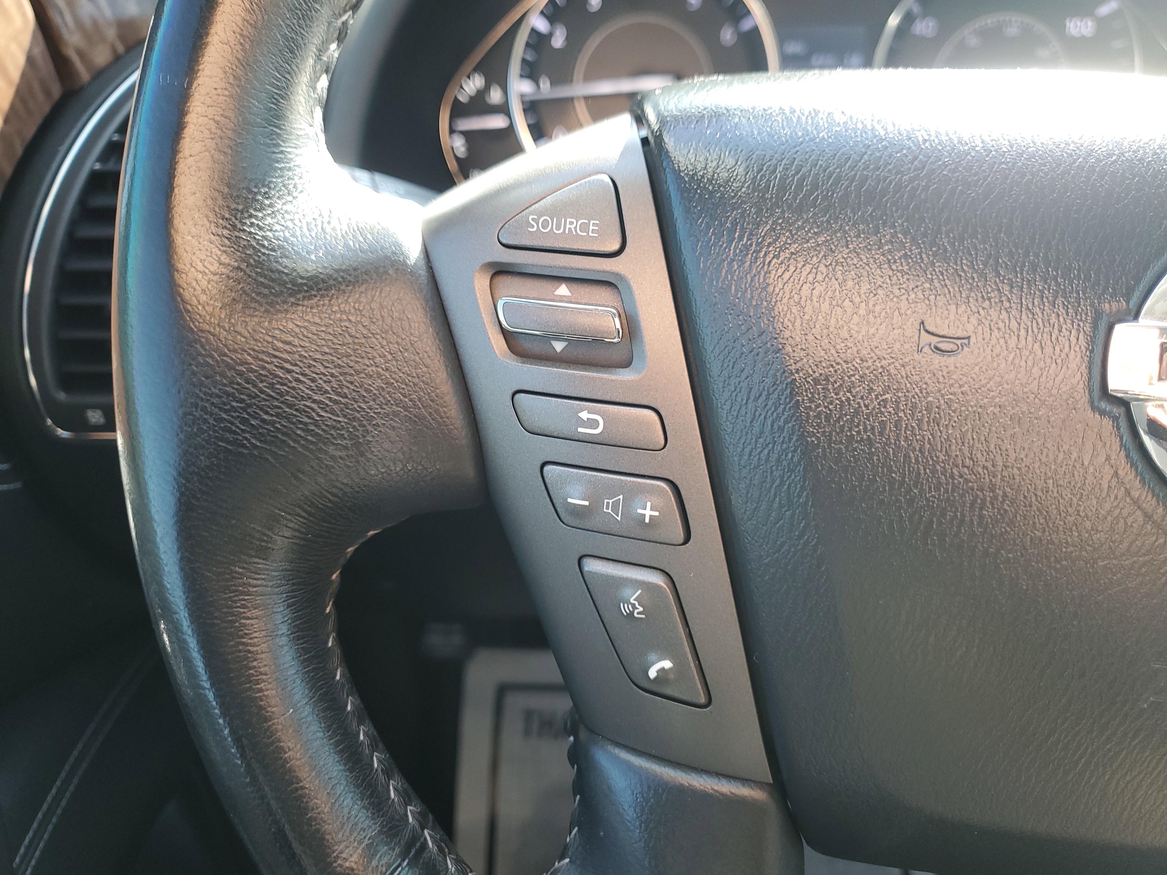 Used 2018 Nissan Armada Platinum w/ Captain Seat Package image 26