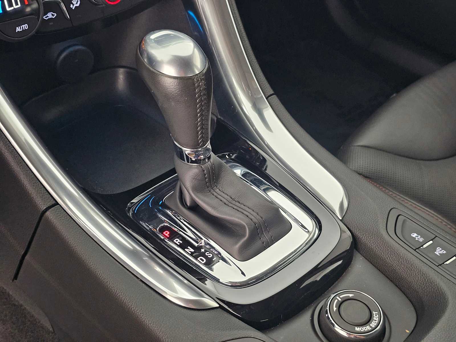 Used 2017 Chevrolet SS image 30