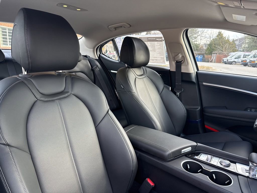 New 2026 Genesis G70 2.5T RWD image 35