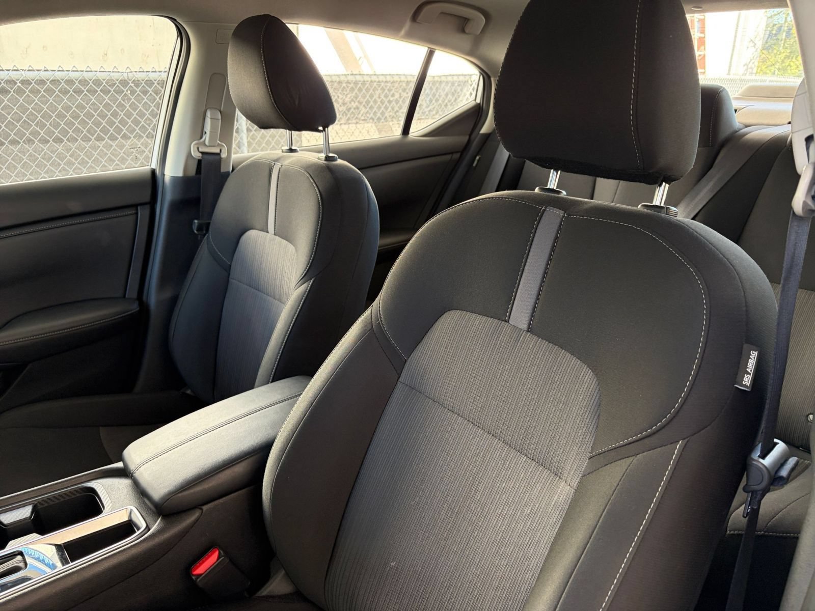Used 2025 Nissan Sentra SV FWD image 35