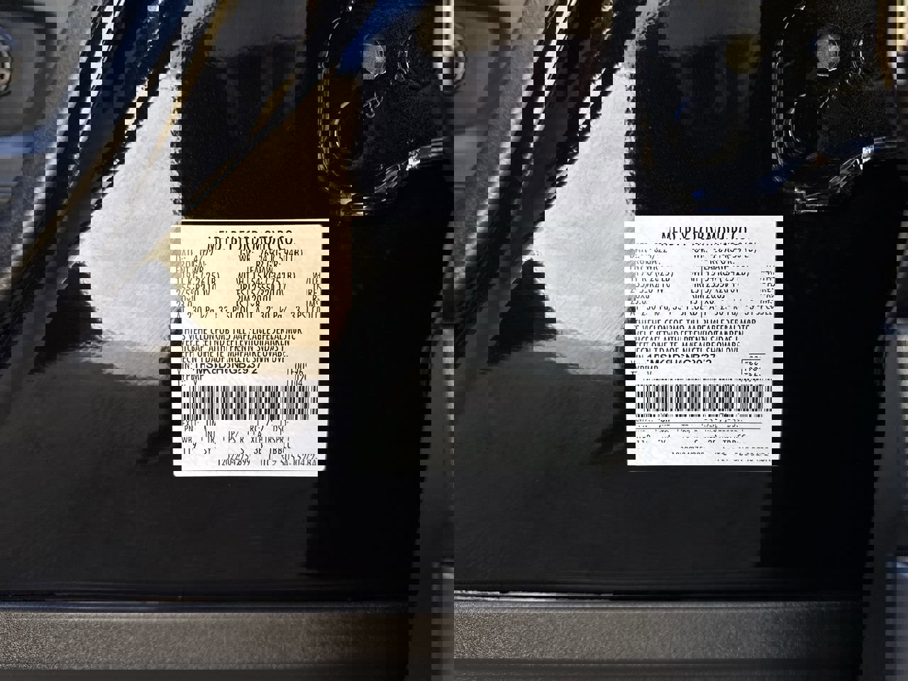 Used 2022 Ford Explorer XLT w/ Equipment Group 202A image 35