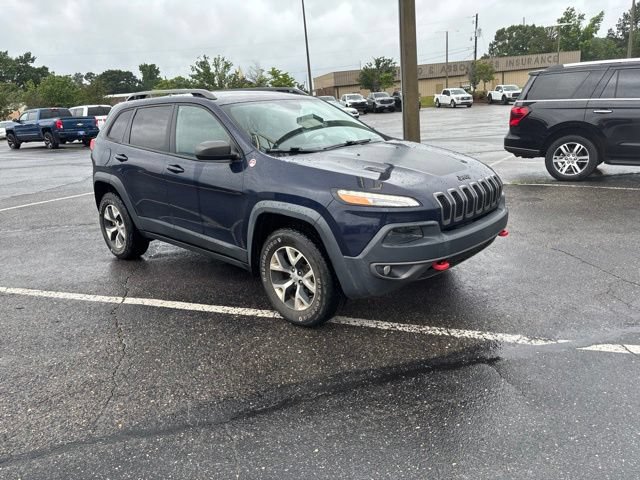 Used 2016 Jeep Cherokee Trailhawk w/ Comfort/Convenience Group AWD/4WD image 1