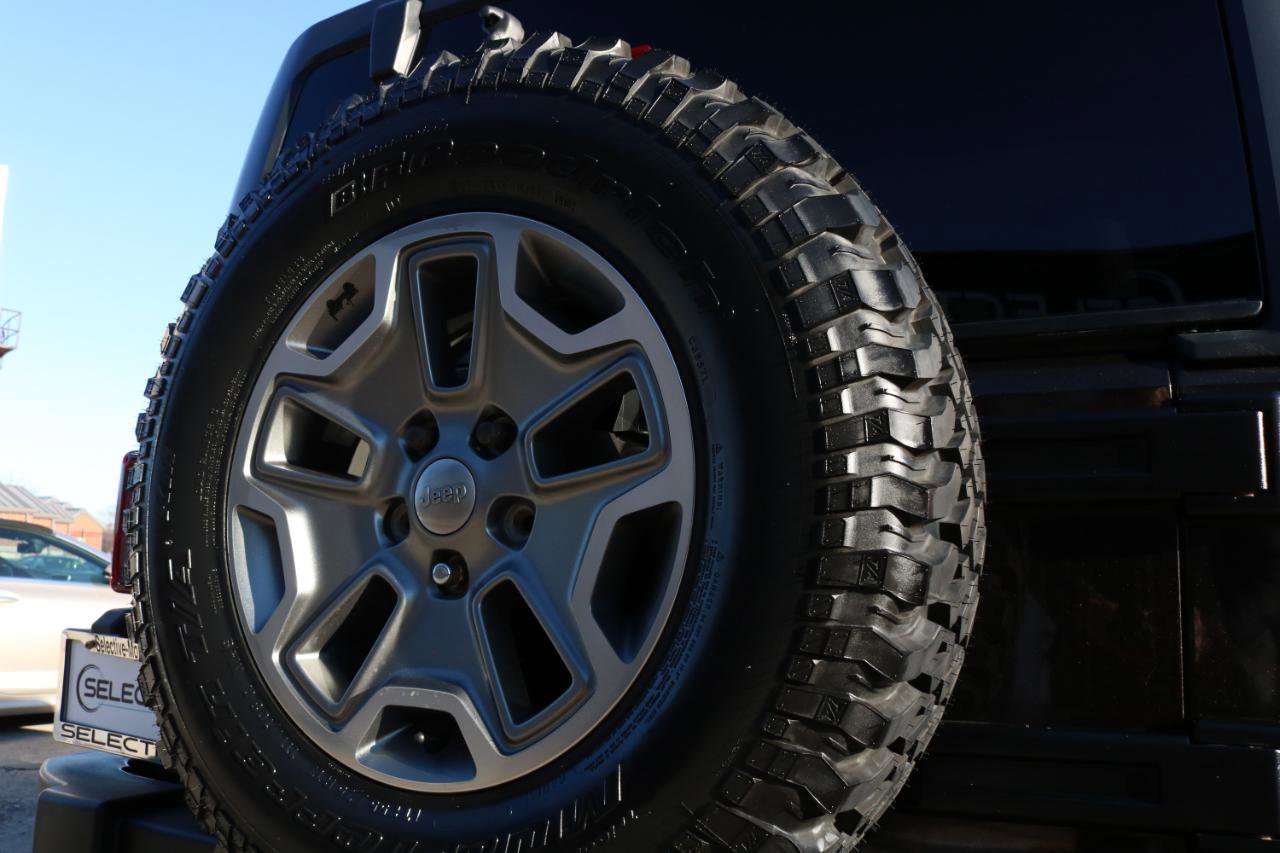 Used 2013 Jeep Wrangler Unlimited Sport image 13