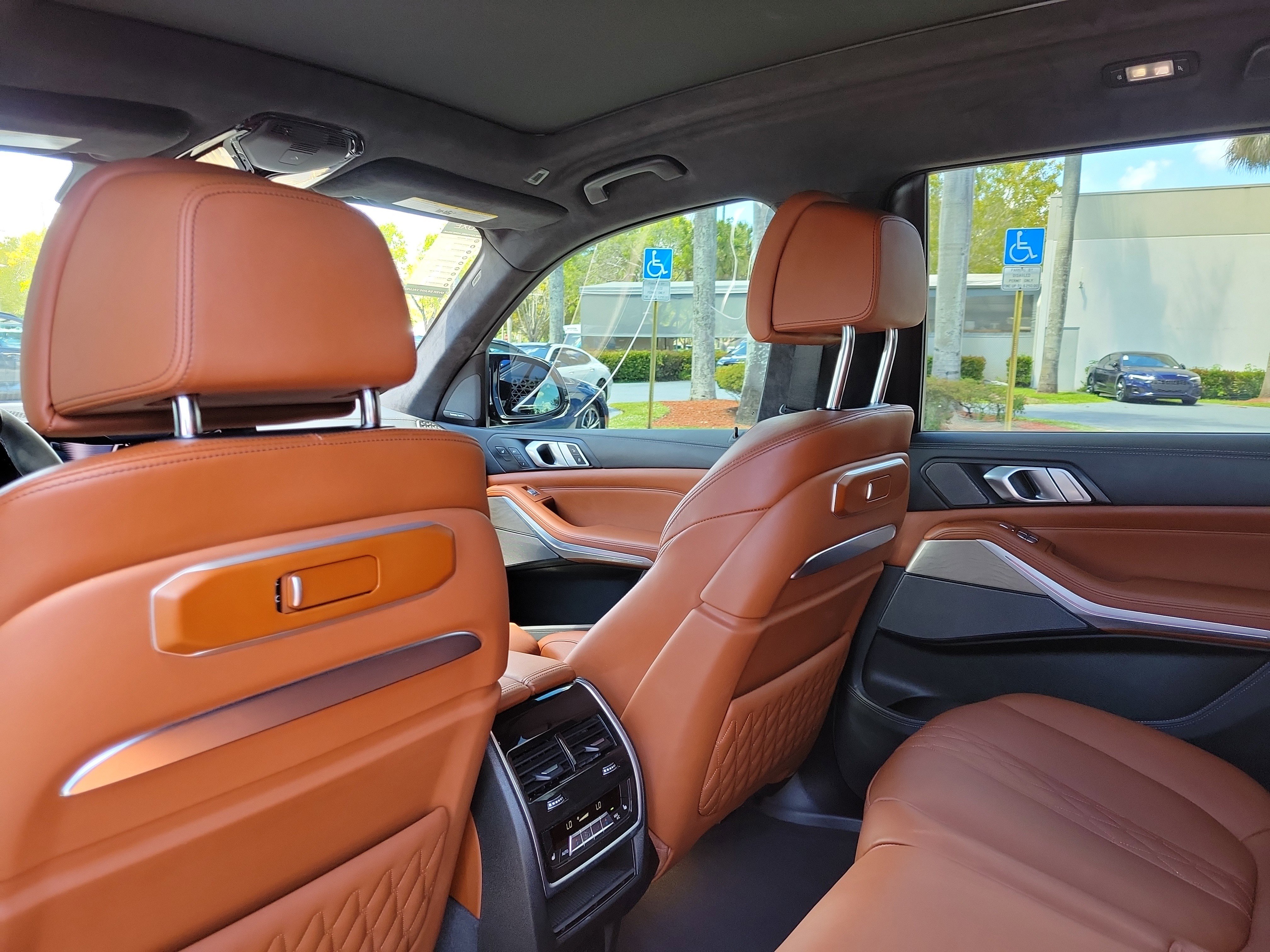 Used 2024 BMW X7 M60i w/ Executive Package AWD/4WD image 13