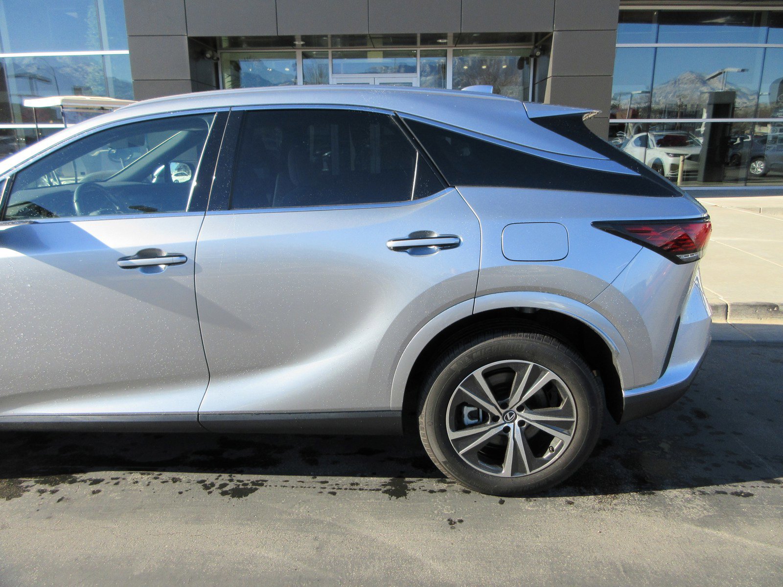 Used 2023 Lexus RX 350 image 4