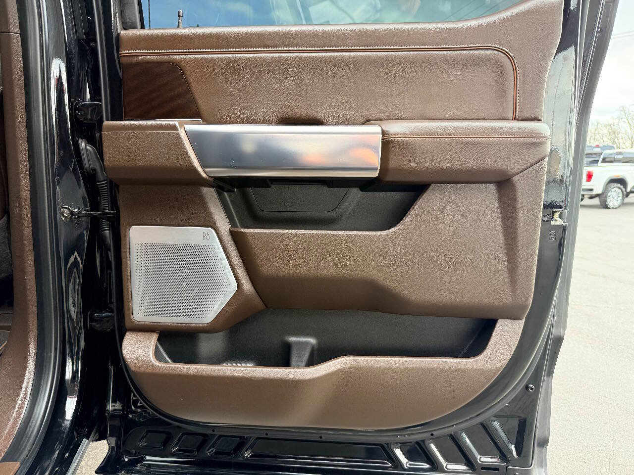 Used 2023 Ford F250 King Ranch w/ FX4 Off-Road Package image 40