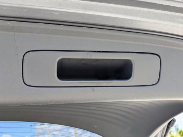 Used 2025 Honda HR-V LX image 13