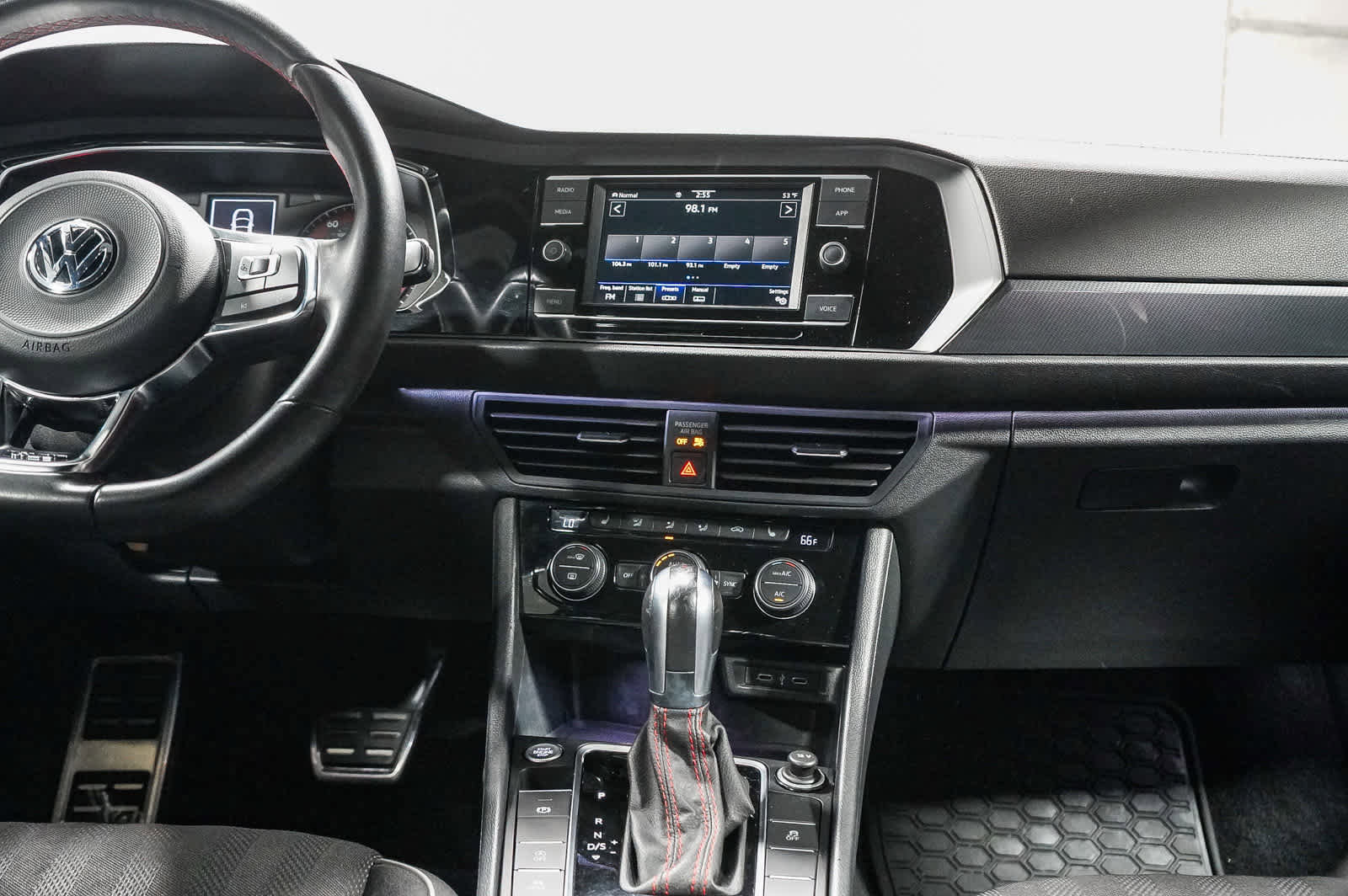 Used 2021 Volkswagen Jetta GLI image 15