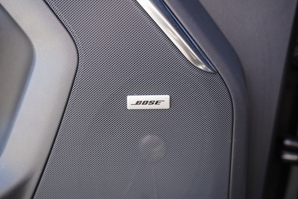 Used 2024 GMC Yukon Denali w/ Advanced Technology Package AWD/4WD image 38