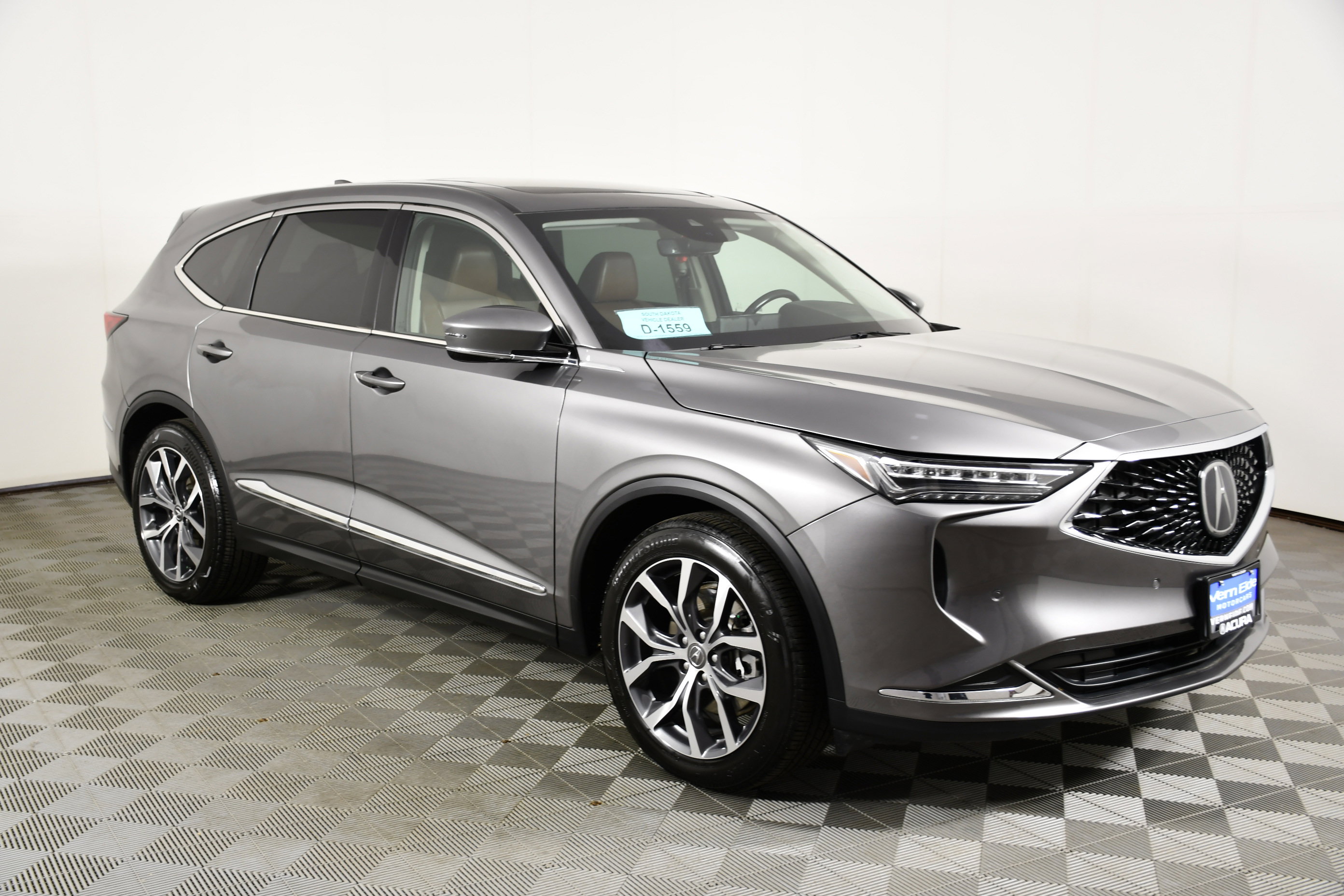 Certified 2024 Acura MDX SH-AWD w/ Technology Package image 4