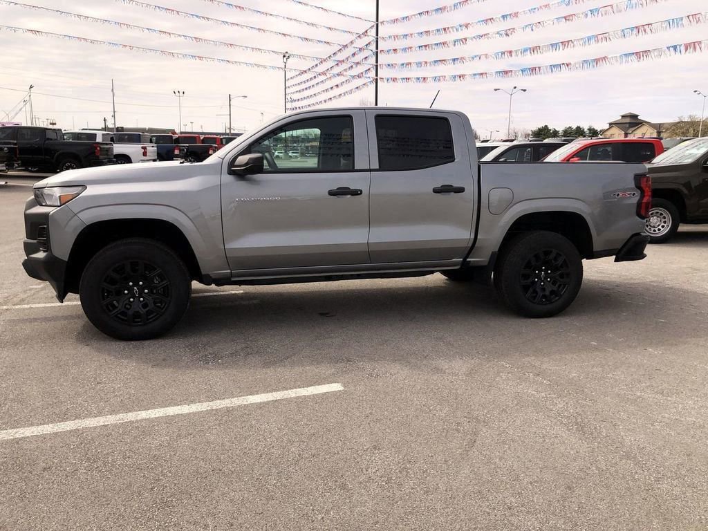 Used 2026 Chevrolet Colorado W/T w/ WT Custom Package image 11