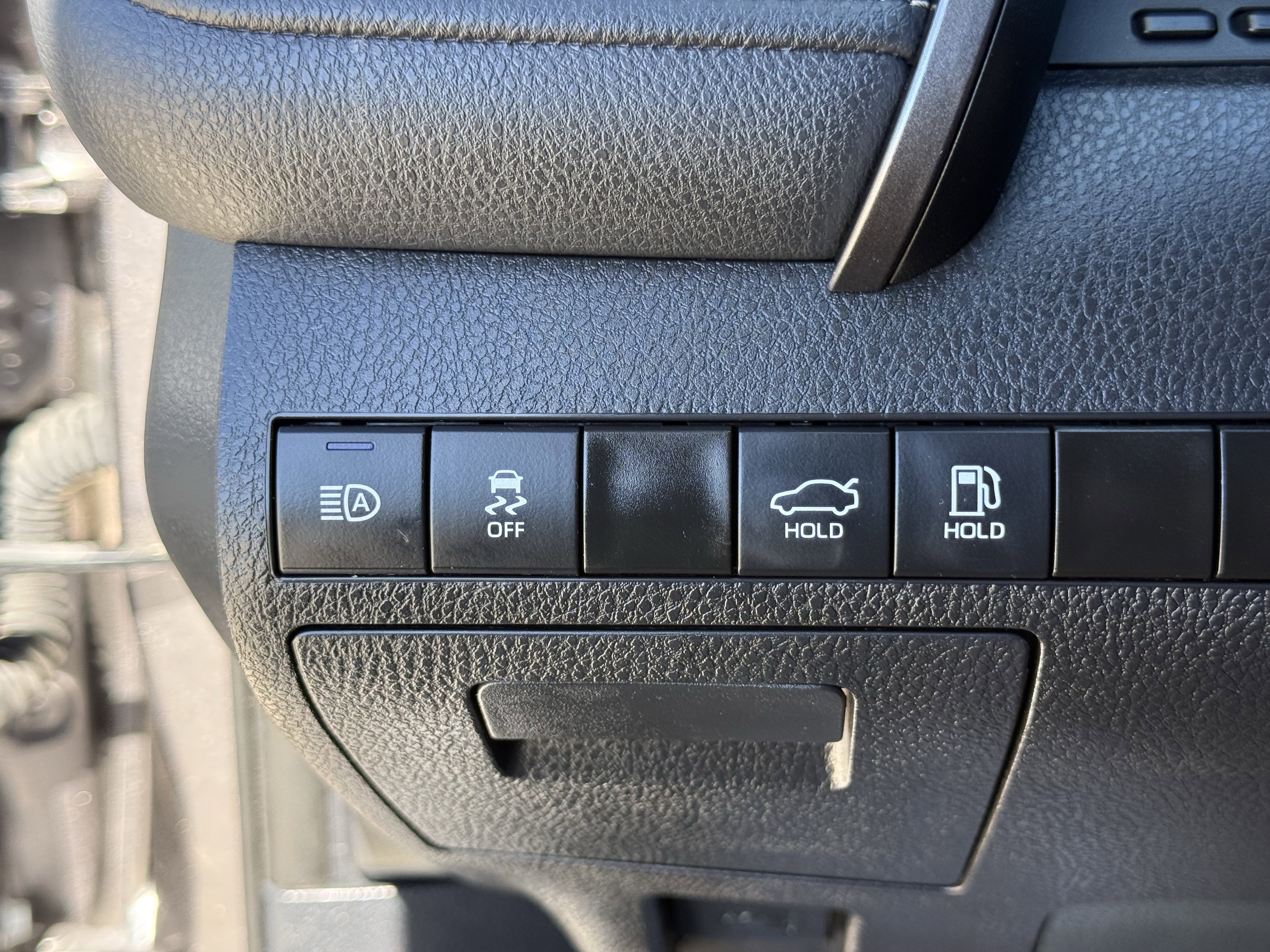 Used 2024 Toyota Camry SE image 22