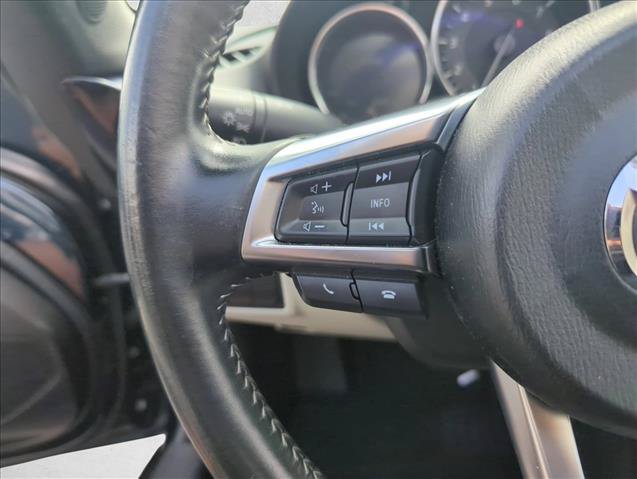 Used 2021 MAZDA MX-5 Miata RF Grand Touring RWD image 19