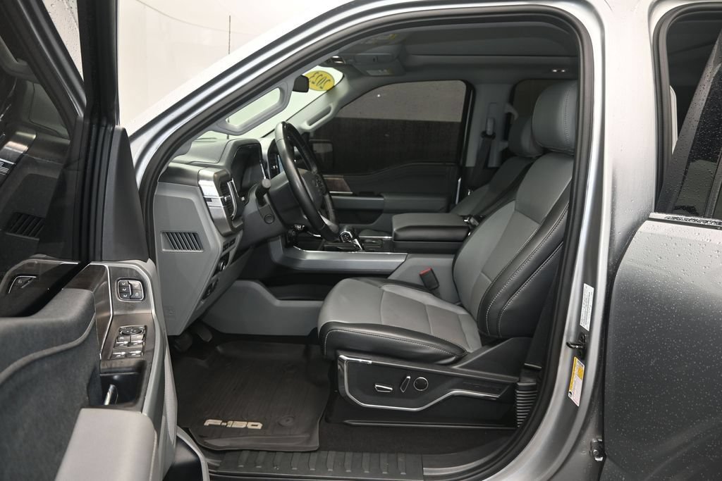 Used 2023 Ford F150 Lariat w/ Equipment Group 502A High AWD/4WD image 16