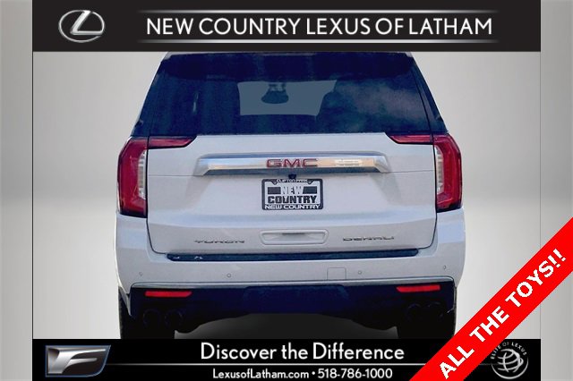 Used 2023 GMC Yukon Denali image 4
