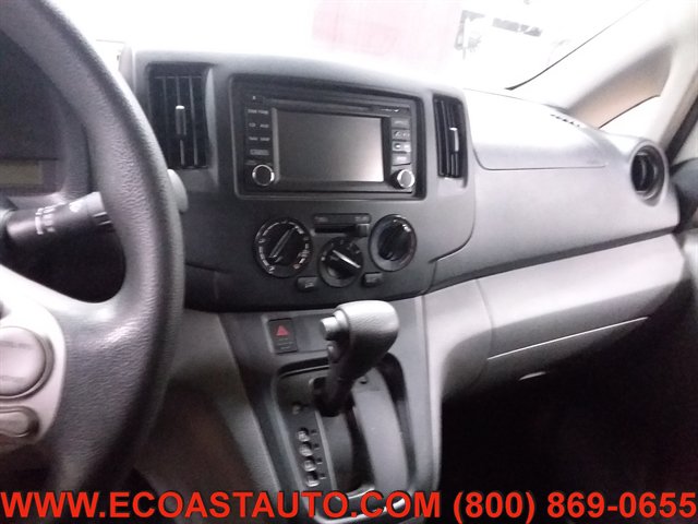 Used 2015 Nissan NV200 SV w/ Technology Package FWD image 12