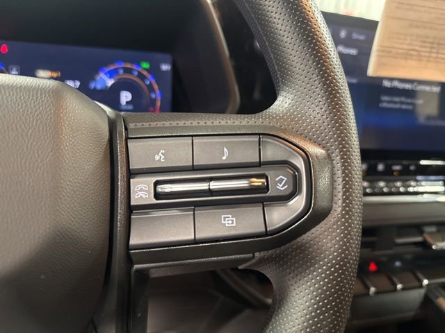 Used 2024 Chevrolet Colorado Trail Boss w/ Advanced Trailering Package image 19