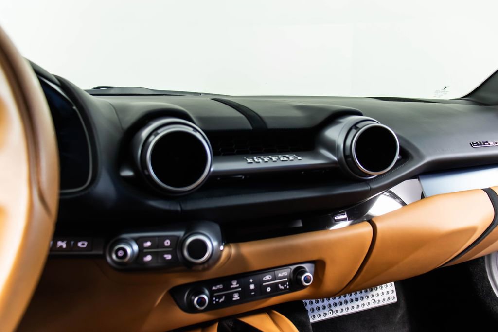 Certified 2019 Ferrari 812 Superfast image 39