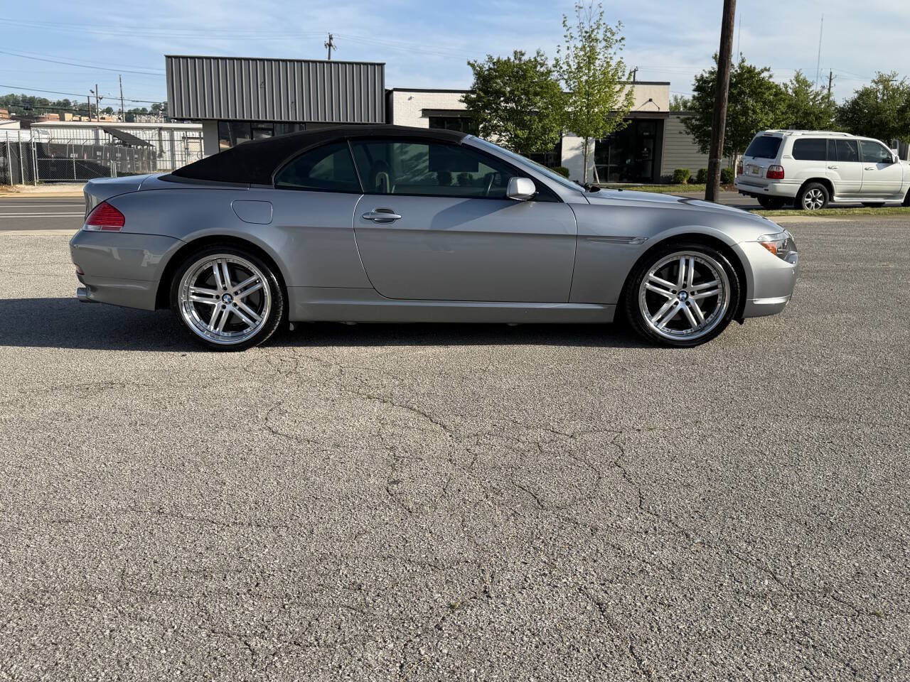 Used 2007 BMW 650i Convertible RWD image 2