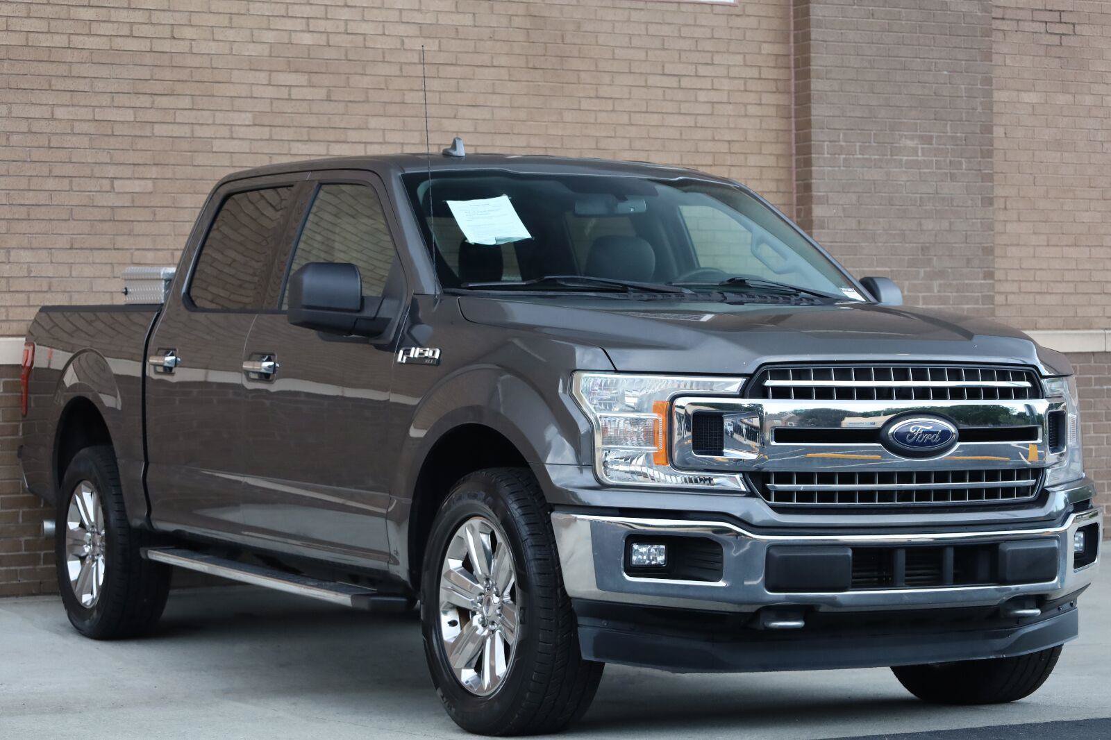 Used 2018 Ford F150 XLT w/ Equipment Group 302A Luxury AWD/4WD image 7