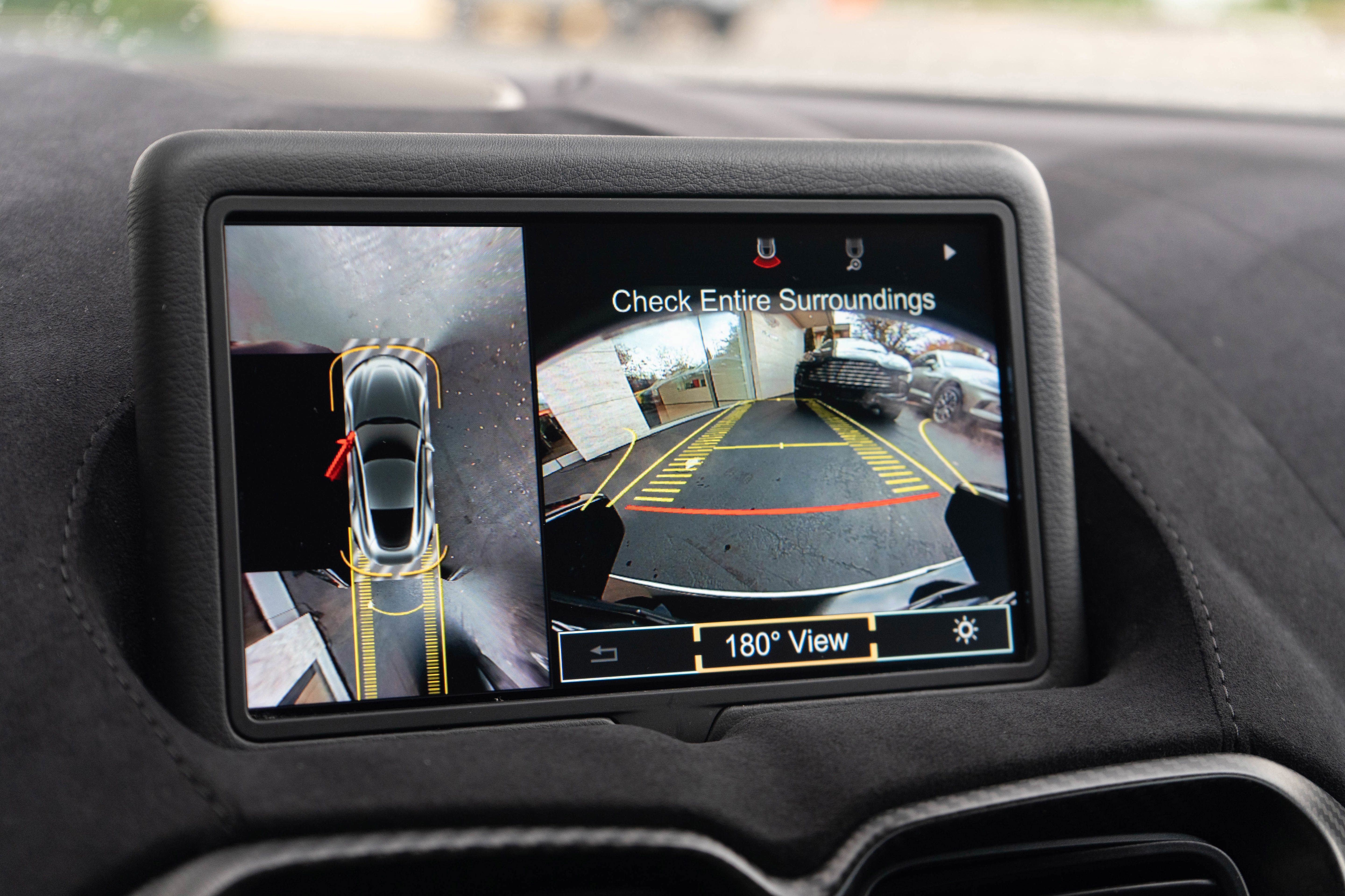 Used 2020 Aston Martin V8 Vantage Coupe RWD image 18